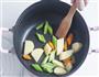 三汁焖锅的做法图解3