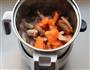 胡萝卜炖羊脖的做法图解9