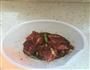 肉片炒鲜蘑的做法图解1