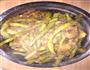 四季豆炖土豆的做法图解1