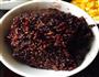 炒黑糯米虾仁饭的做法图解3