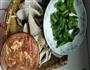 平菇炒肉片的做法图解1