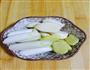 大白豆烧肥肠的做法图解1