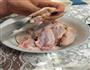 鸡翅包饭的做法图解1