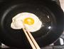 青椒荷包蛋的做法图解2
