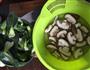 青菜香菇的做法图解2
