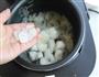 桃胶银耳雪梨羹的做法图解5