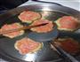 胡萝卜丝饼的做法图解7