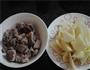 香辣土豆烧排骨的做法图解1