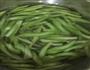 芹菜炒肉丝的做法图解2