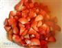 甜蜜草莓酱的做法图解2