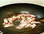 腊肉炒蒜薹的做法图解4