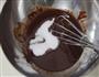 甜蜜滋味-巧克力杯子蛋糕的做法图解2