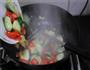 让宴客桌上春意盎然-圣女果黄瓜炒鸡蛋的做法图解5