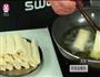 韭黄四喜春卷的做法图解11