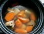 猪骨马铃薯冬菇红罗卜汤的做法图解4