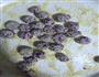 紫薯芝麻饼的做法图解4