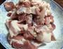 土豆粉蒸肉的做法图解1