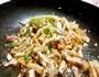 芹菜炒豆腐干的做法图解4
