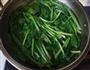 脆果仁拌菠菜的做法图解4