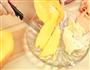 双色班戟 芒果+榴莲的做法图解4