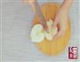 葡萄酒炖雪梨的做法图解1