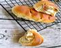 红糖葡萄干餐包的做法图解5