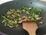 蒜薹炒肉的做法图解2