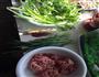 猪肉芹菜馅水饺的做法图解1