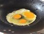 蒜苔炒鸡蛋的做法图解1