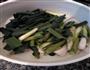 香芹炒腊肉的做法图解2