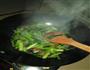 香芹炒腊肉的做法图解4