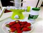 草莓酸奶的做法图解1