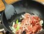 葱爆羊肉的做法图解5