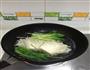 针菇芹菜煎饺的做法图解3