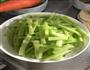 干锅莴苣的做法图解1