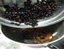 黑豆花生豆浆的做法图解1