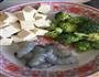 宝宝辅食-翡翠鲜虾烩豆腐的做法图解1