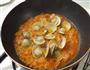 茄汁蛤蜊烩白菜-砂锅白菜的做法图解6
