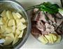 土豆炖牛肉的做法图解2
