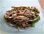 蘑菇炒肉丝的做法图解1