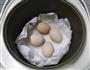 电饭煲煮鸡蛋的做法图解7