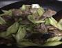 黄瓜炒鸡心的做法图解4