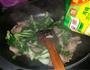 咸肉炒青菜苔的做法图解5