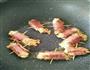 酱汁培根肉卷金针菇的做法图解3