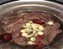 猪腰当归百合汤的做法图解5