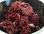 贡菜牛肉酱酱酱的做法图解2