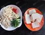豆腐杂菌煲的做法图解1