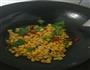 黄金鸡丁炒玉米的做法图解7