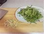 辣牛肉炒芹菜的做法图解2